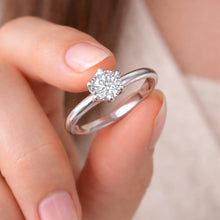 Luxury 2ct Solitaire Ring – Dazzling Moissanite with 925 Sterling Silver